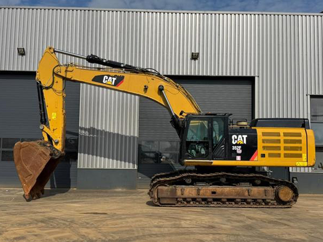 CATERPILLAR 352F - 2018